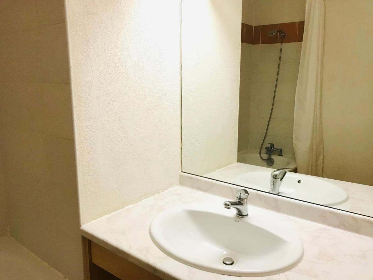 Appartement Confortable Avec Piscines, Terrasse Et Parking A Samoens - Fr-1-629-100 エクステリア 写真