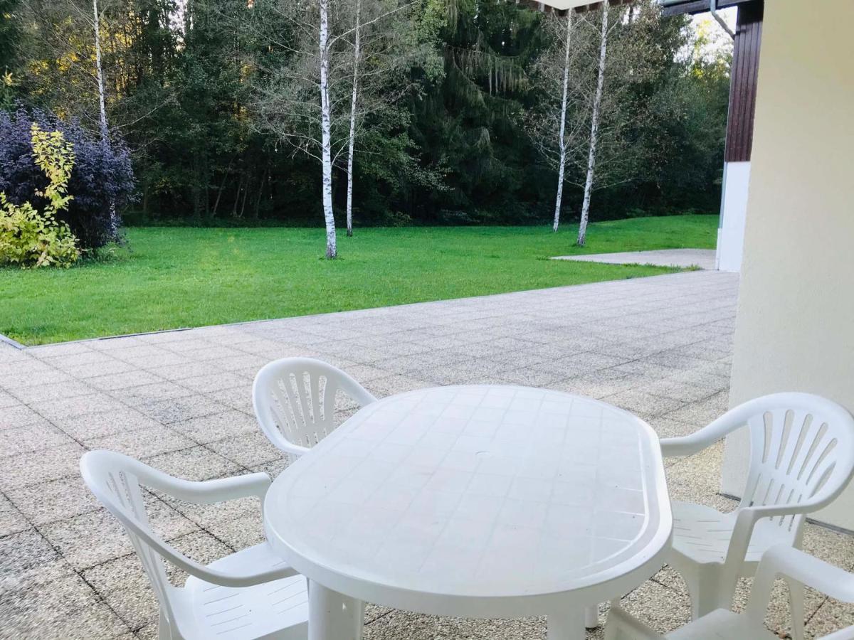 Appartement Confortable Avec Piscines, Terrasse Et Parking A Samoens - Fr-1-629-100 エクステリア 写真