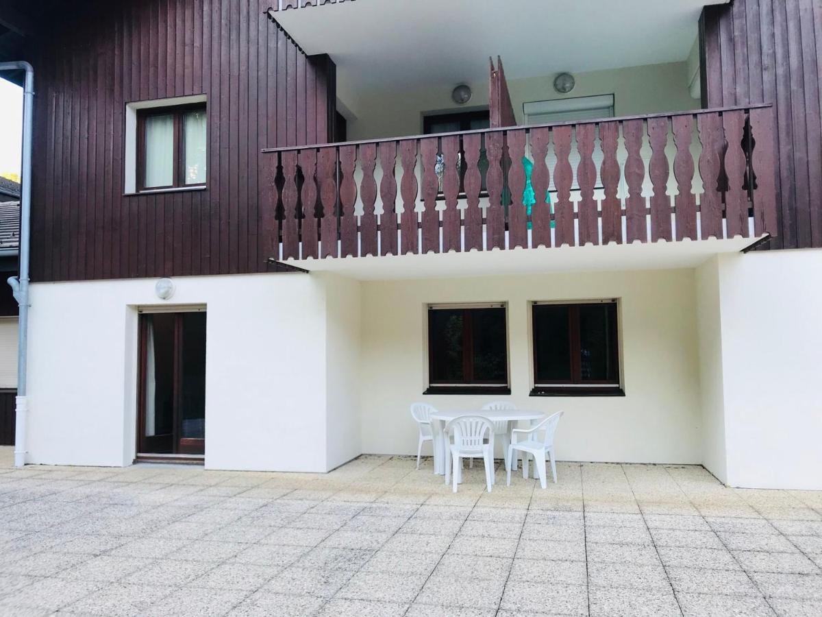 Appartement Confortable Avec Piscines, Terrasse Et Parking A Samoens - Fr-1-629-100 エクステリア 写真