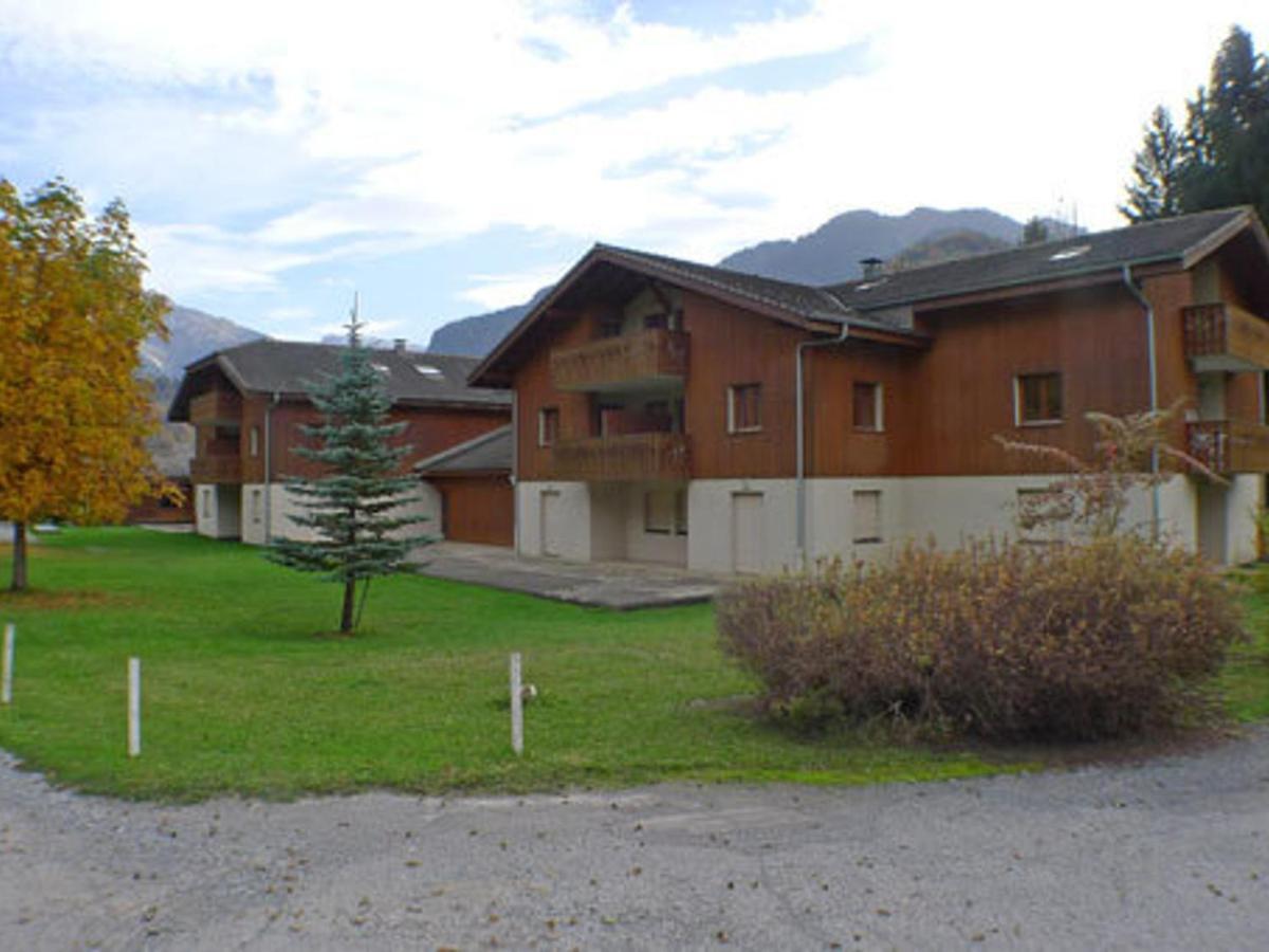 Appartement Confortable Avec Piscines, Terrasse Et Parking A Samoens - Fr-1-629-100 エクステリア 写真