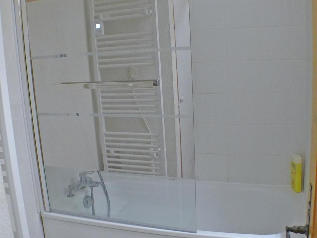Appartement Confortable Avec Piscines, Terrasse Et Parking A Samoens - Fr-1-629-100 エクステリア 写真
